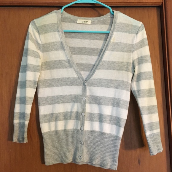 Striped cardigan with buttons - Picture 2 of 3